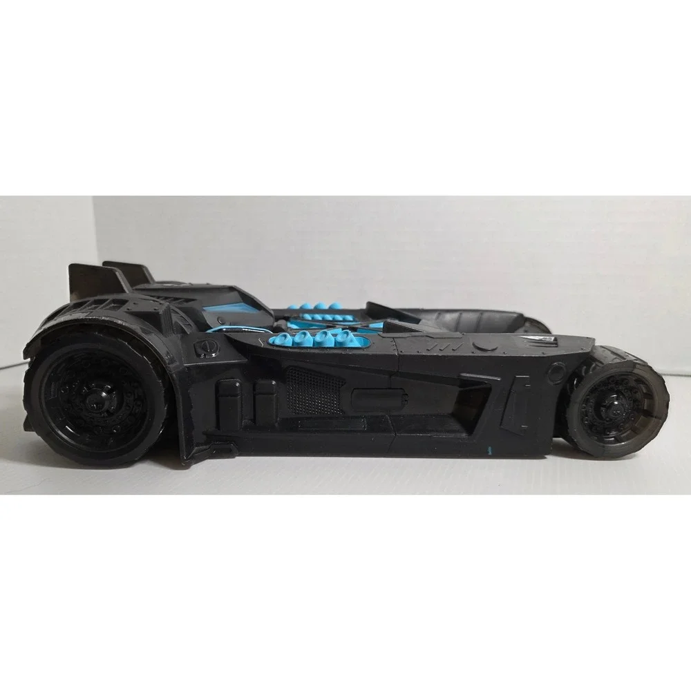 DC Comics Bat-Tech 2-in-1 Batmobile Bat Boat Spin Master‎ Pre-owned Good